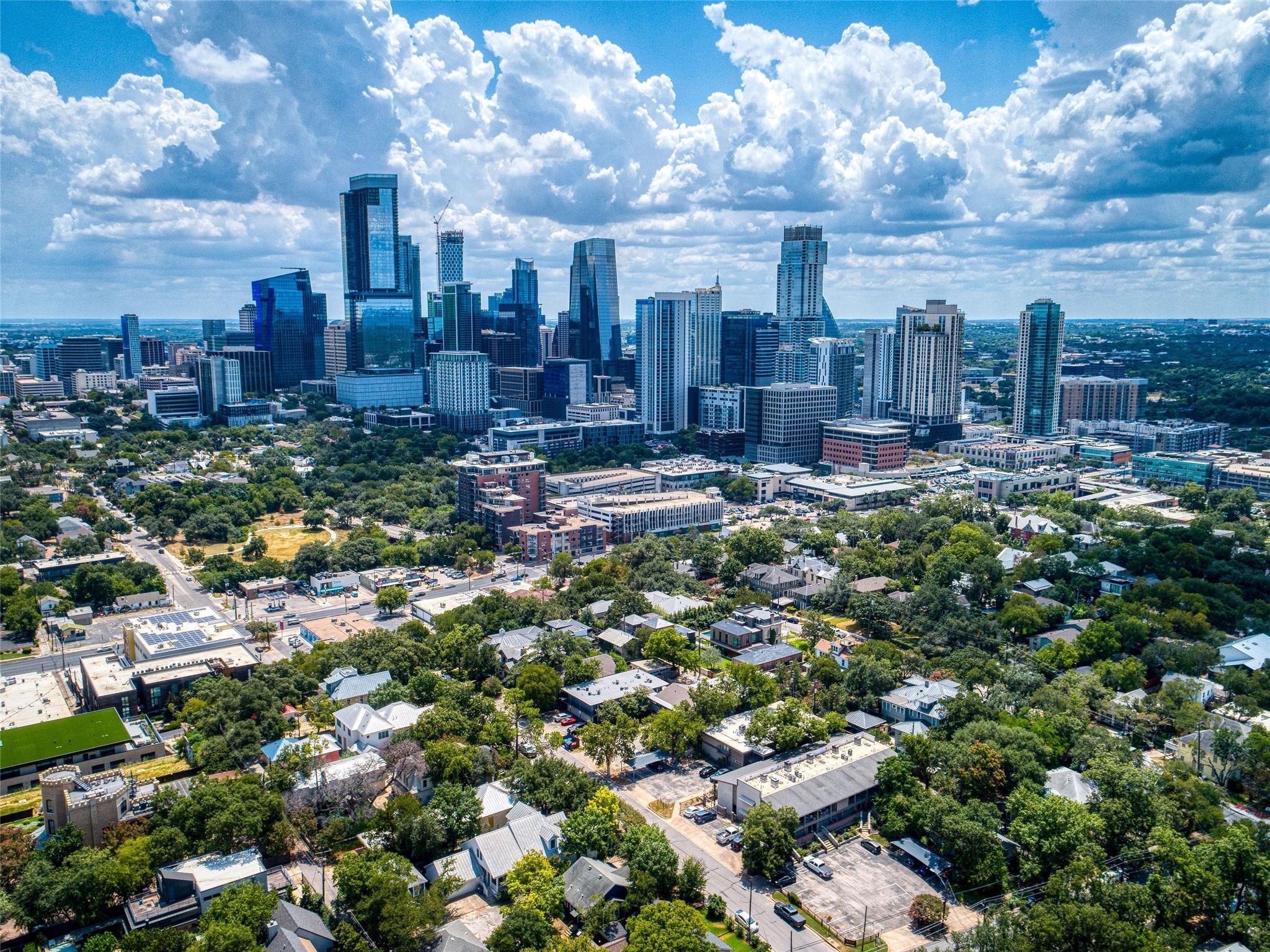 1111 W 10th St # 206, Austin, TX 78703