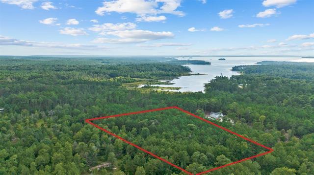 28 Live Oak Dr, Browndell, TX 75931