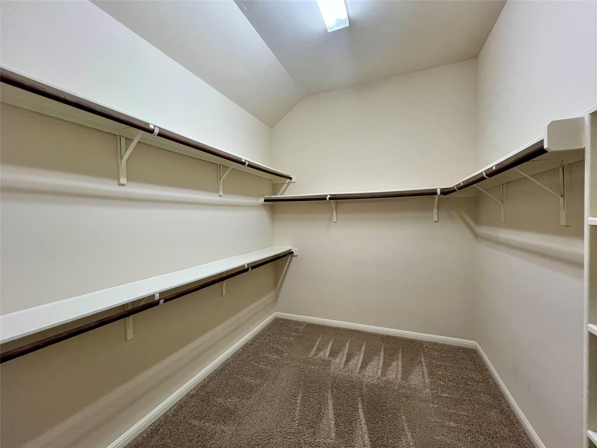 2644 Hilltop Divide Ln, Leander, TX 78641