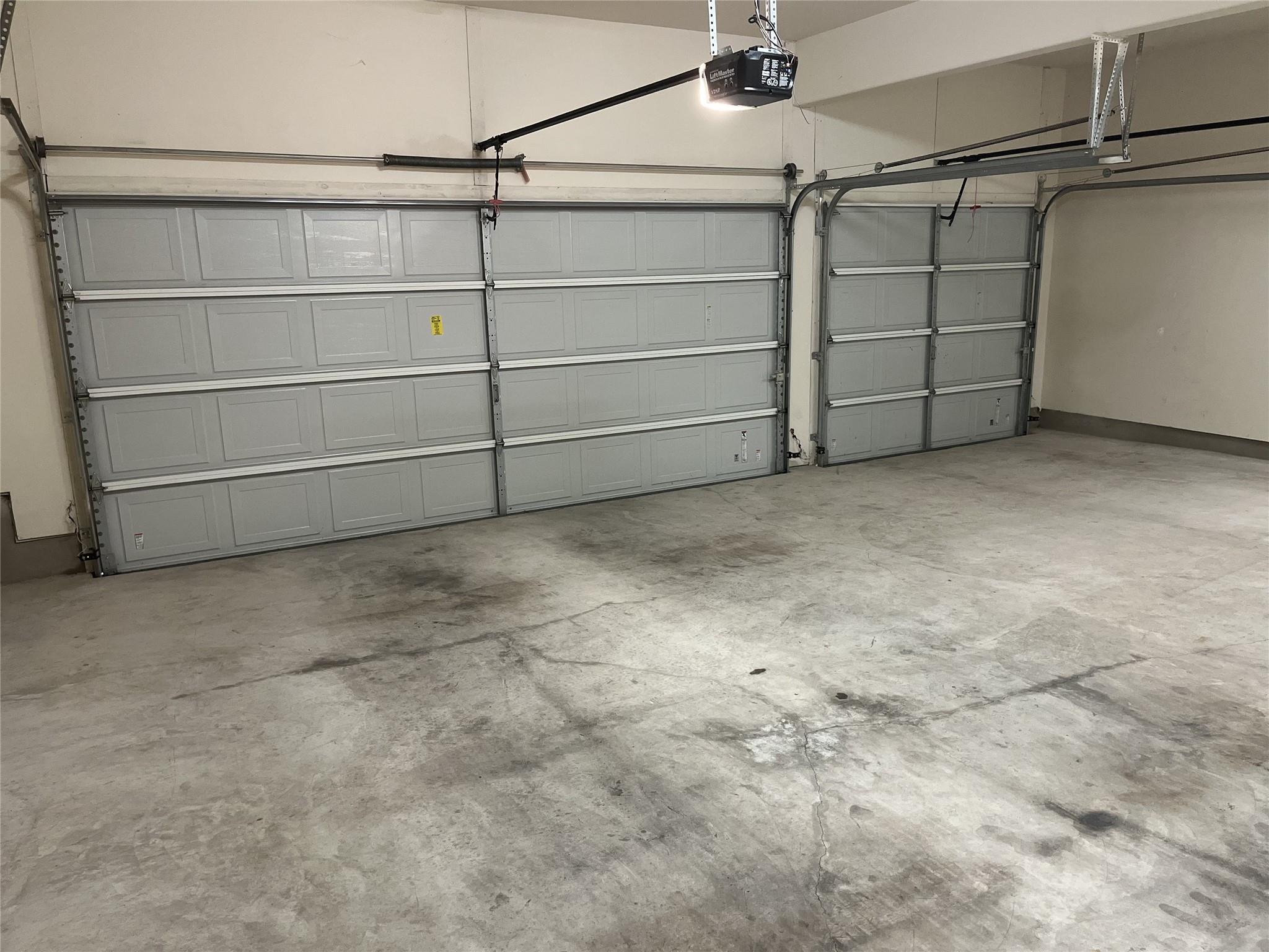 2644 Hilltop Divide Ln, Leander, TX 78641