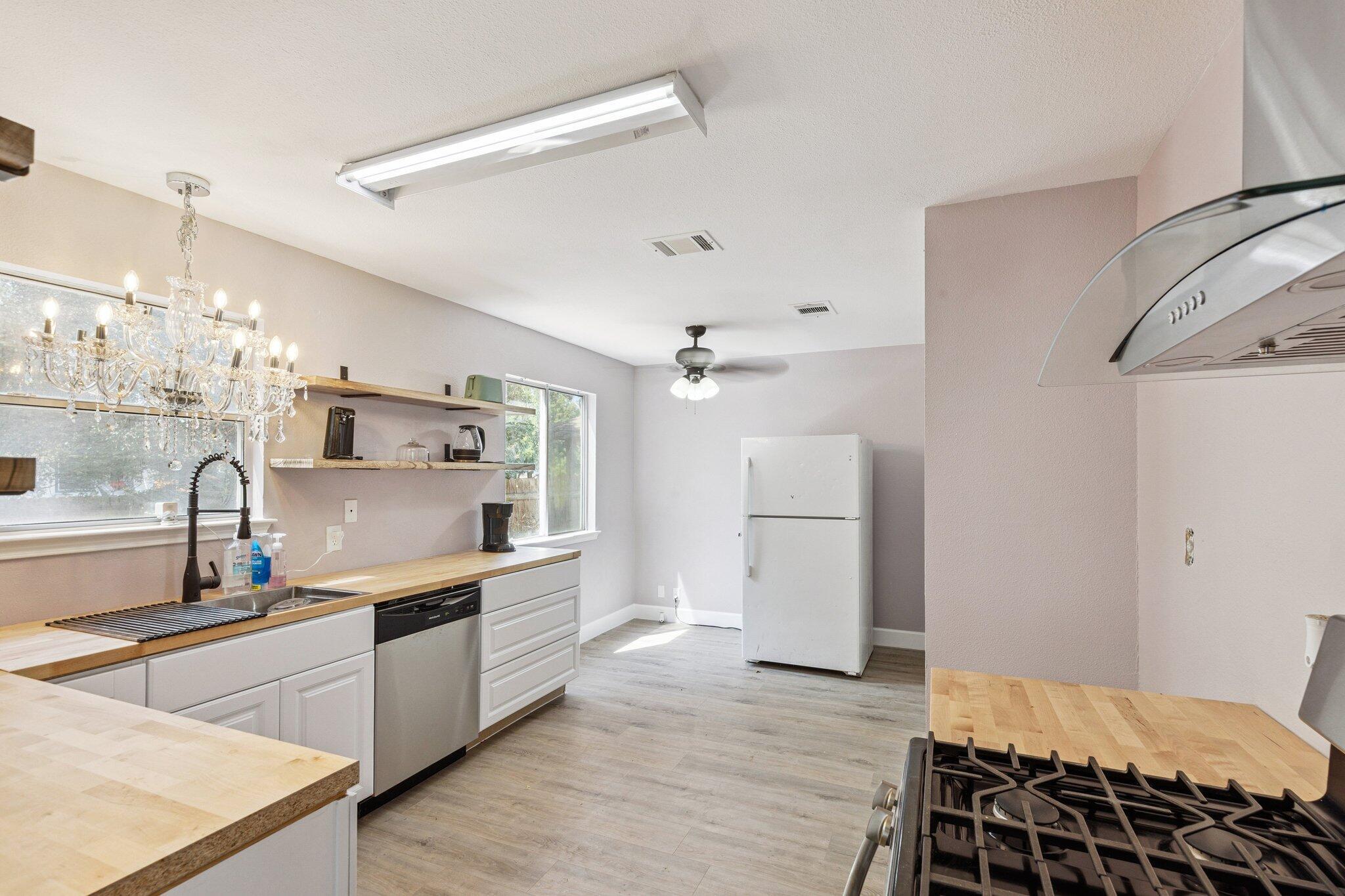 11717 Railton Dr, Del Valle, TX 78617