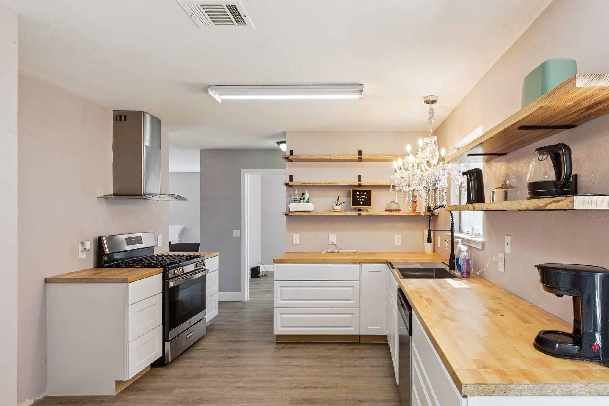 11717 Railton Dr, Del Valle, TX 78617