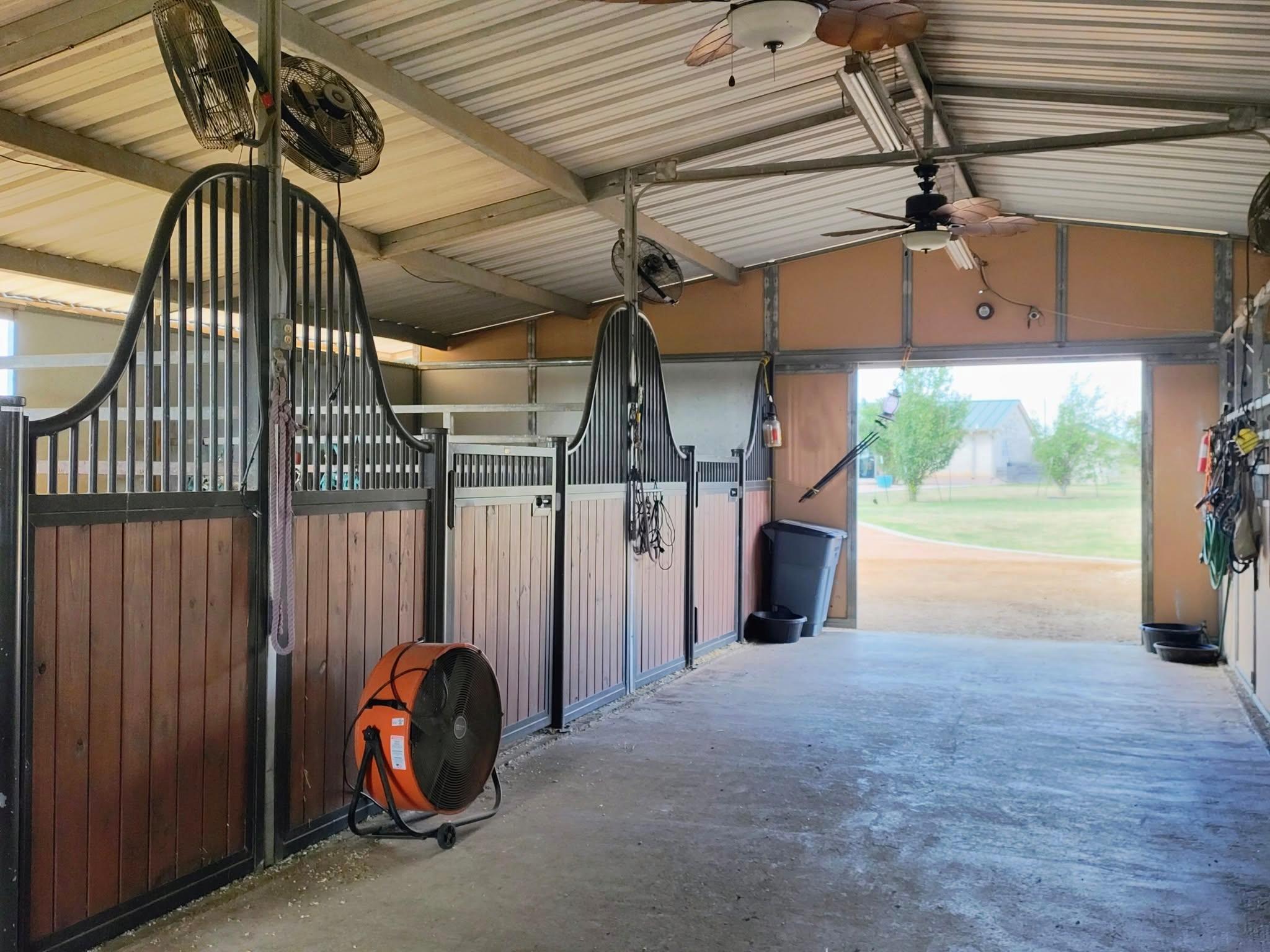 3550 County Road 245, Florence, TX 76527