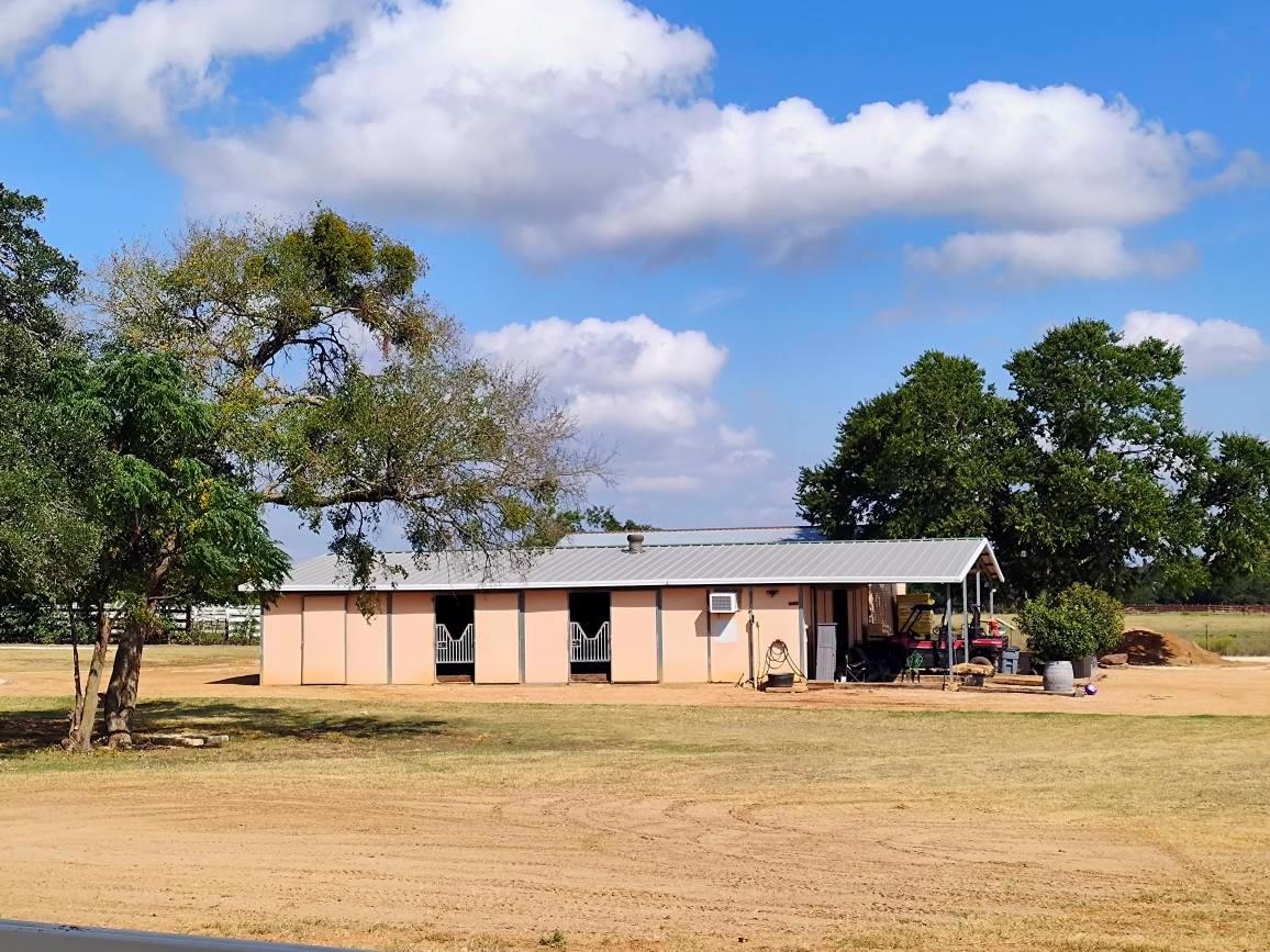 3550 County Road 245, Florence, TX 76527