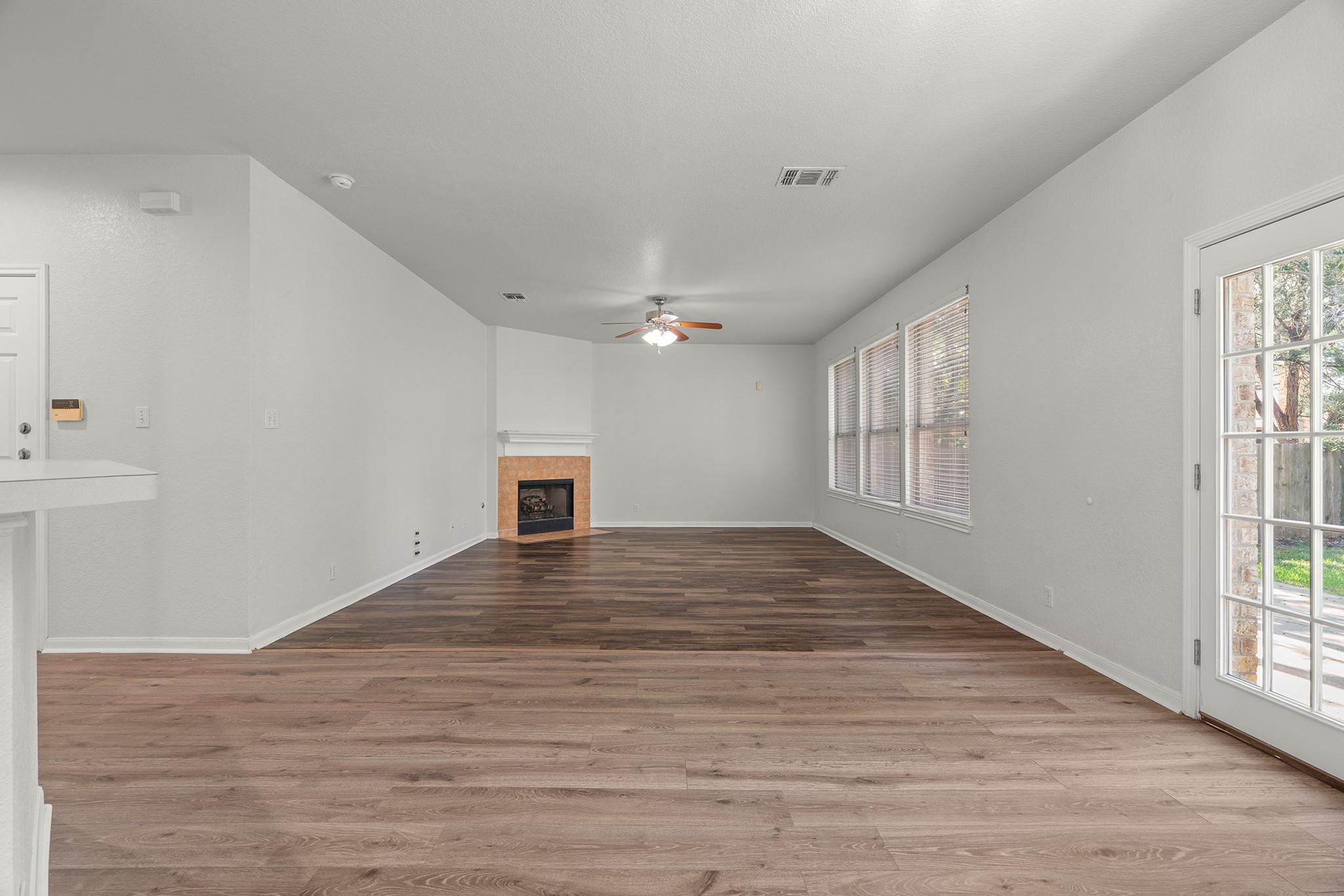 5639 Taylorcrest Dr, Austin, TX 78749