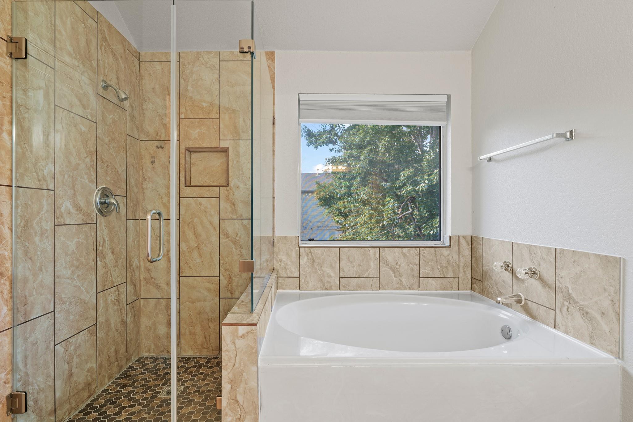 5639 Taylorcrest Dr, Austin, TX 78749