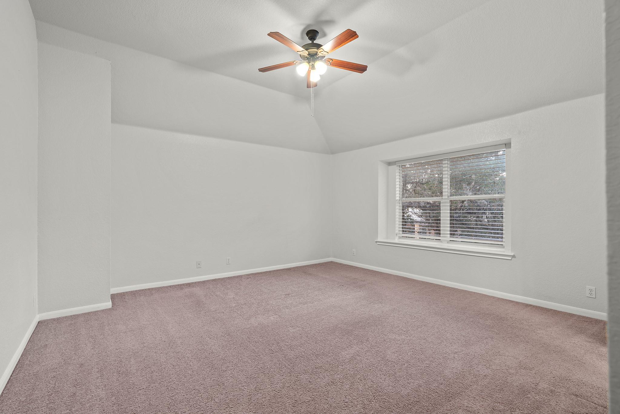 5639 Taylorcrest Dr, Austin, TX 78749