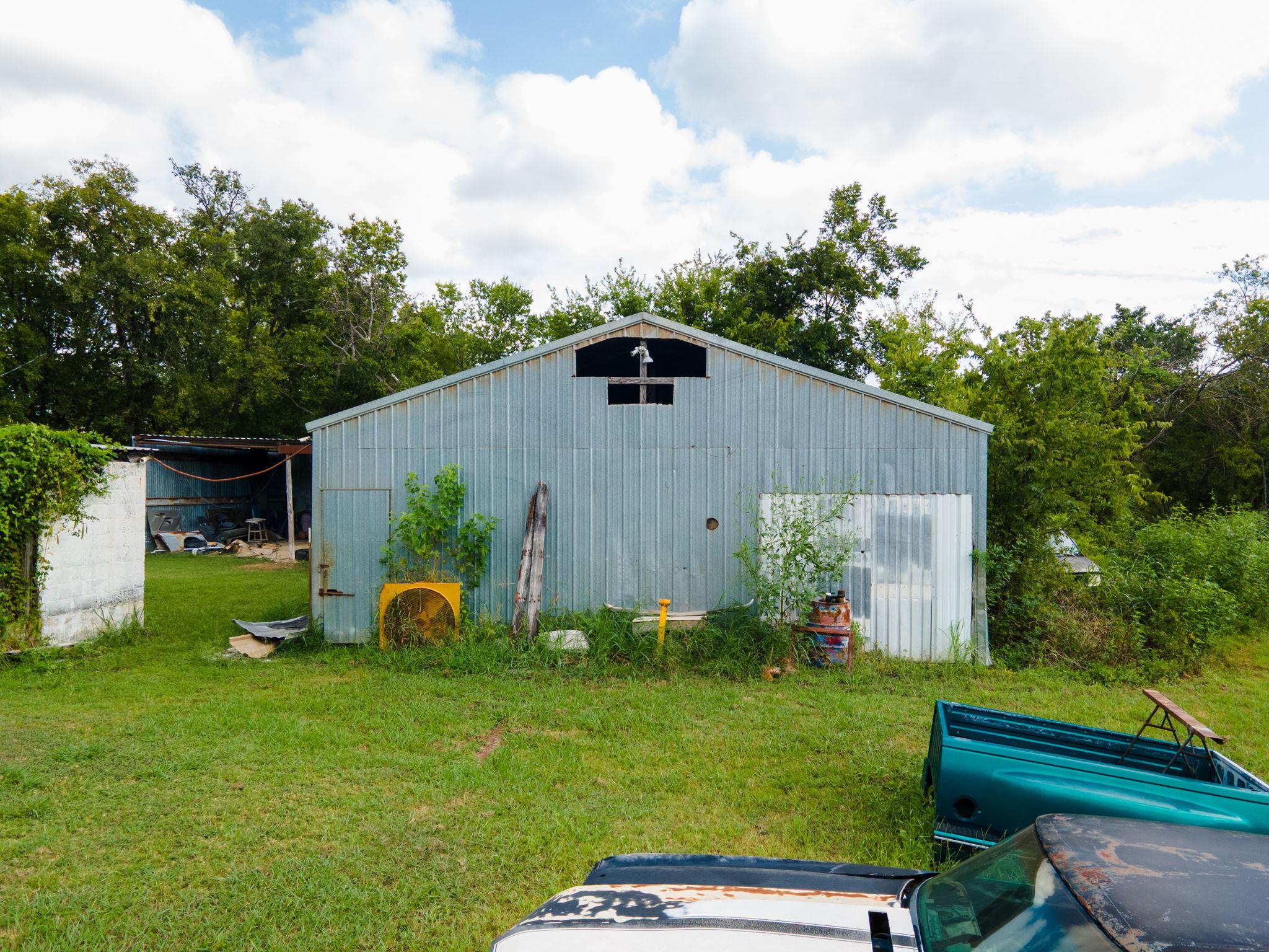 3 st St S # 5, Lometa, TX 76853