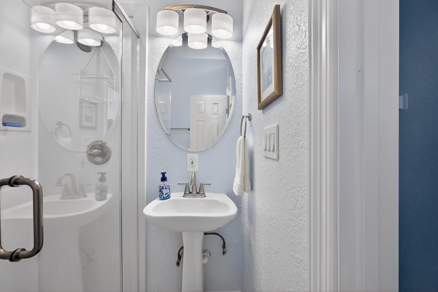 20911 W Sand Hill Dr, Galveston, TX 77554