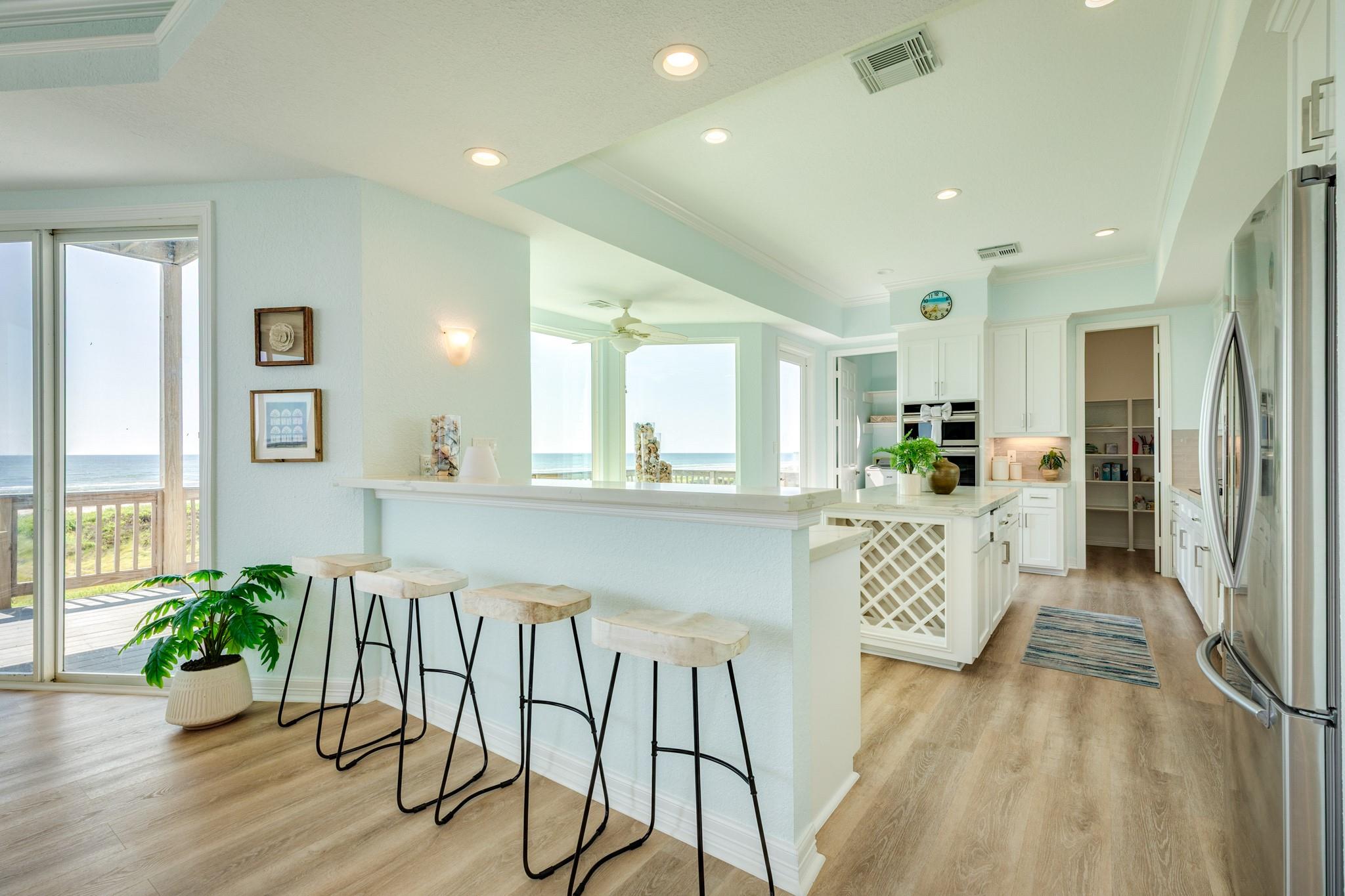 20911 W Sand Hill Dr, Galveston, TX 77554