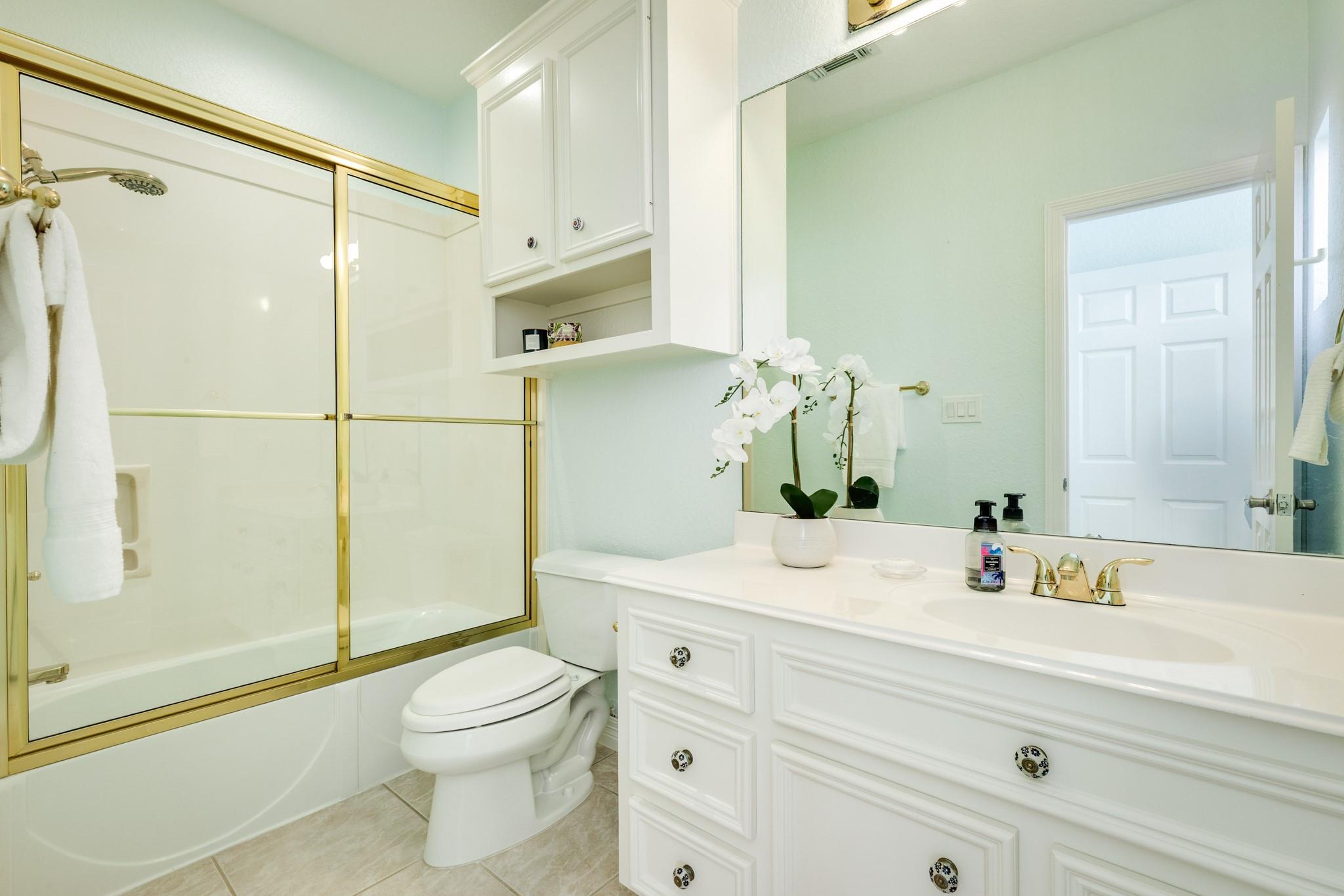 20911 W Sand Hill Dr, Galveston, TX 77554