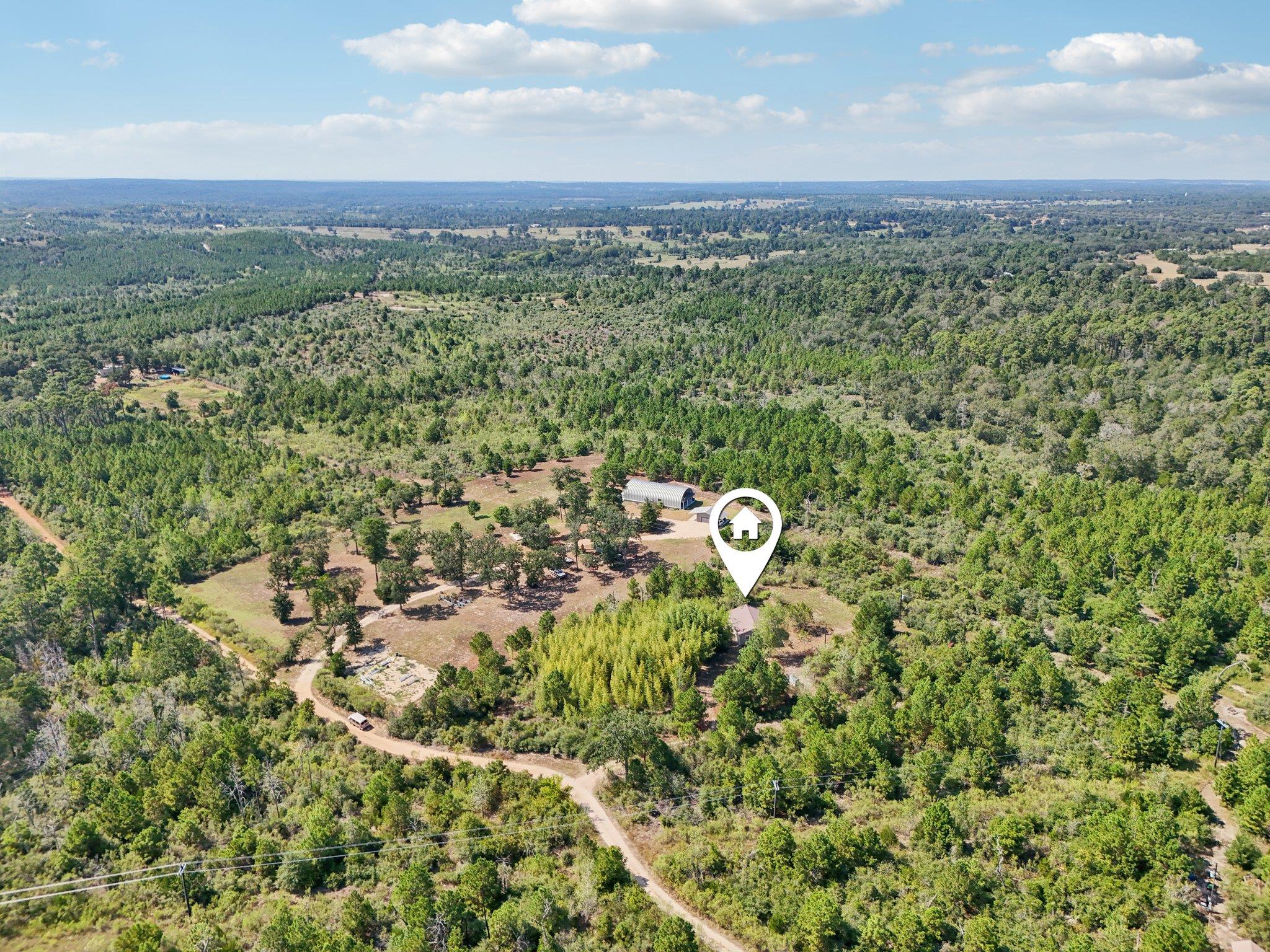 122 Rolling Pines Dr, Smithville, TX 78957