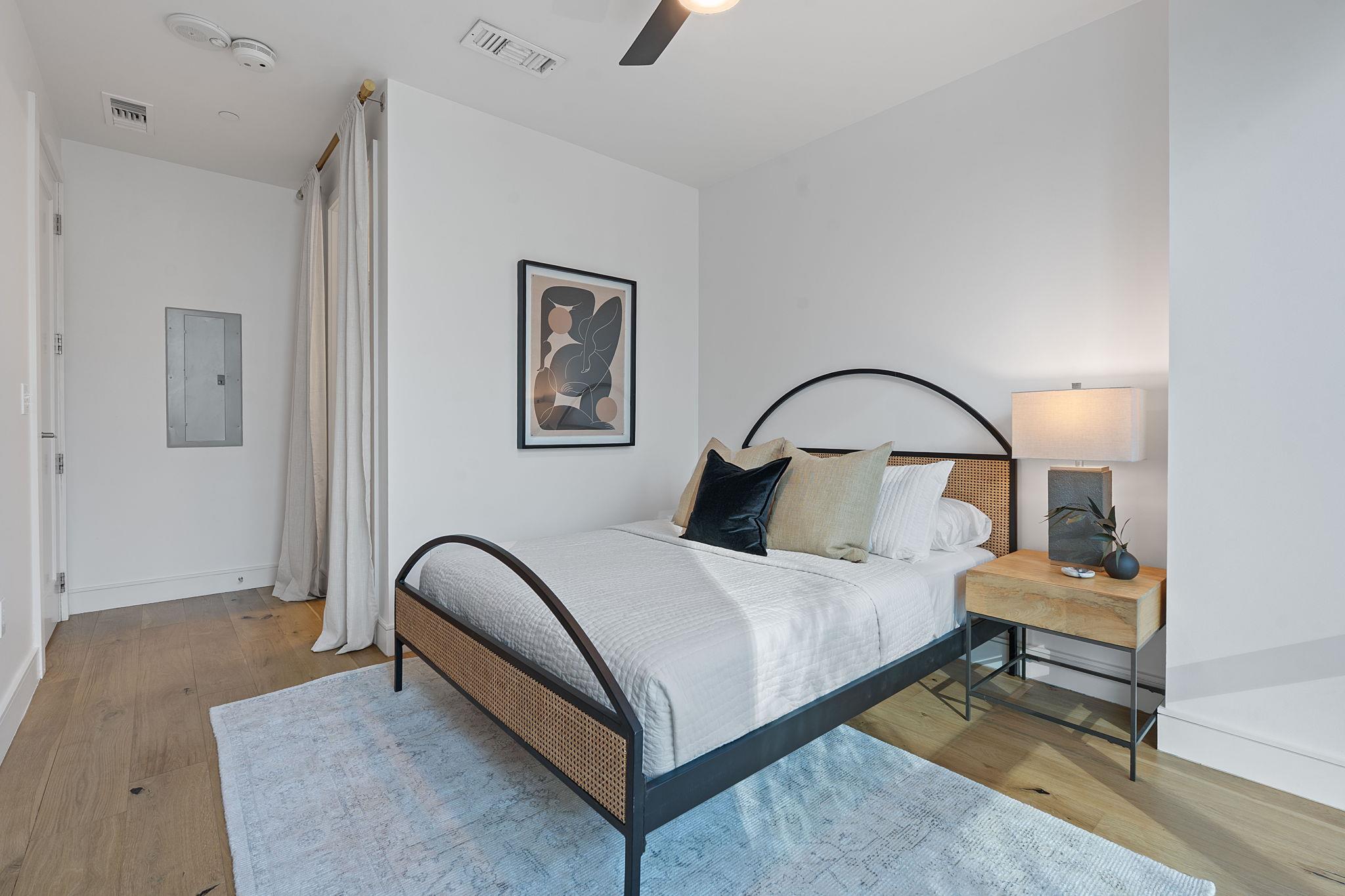 222 West Ave # 1005, Austin, TX 78701