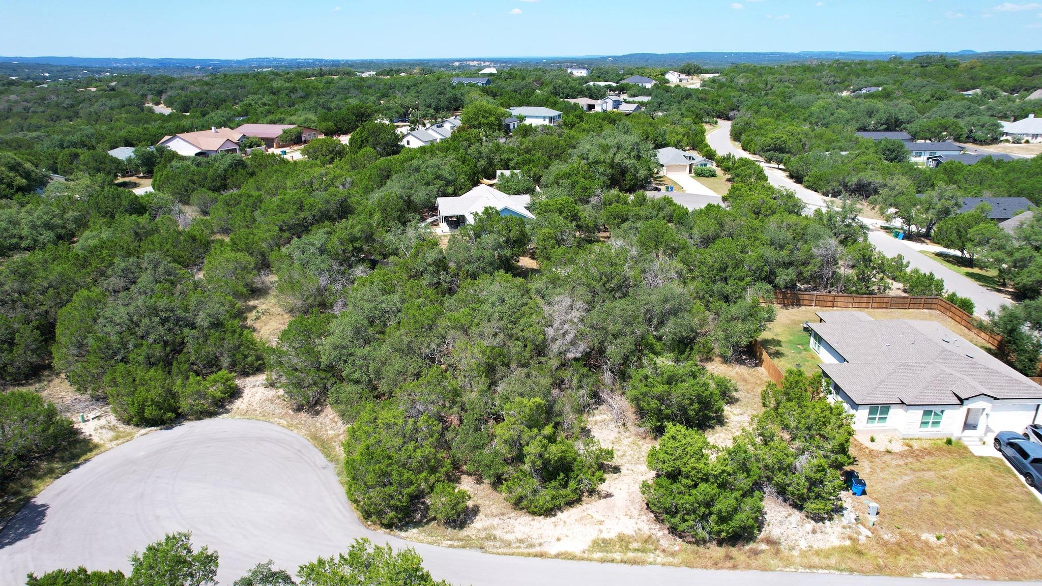 2306 Whitney Cv, Lago Vista, TX 78645