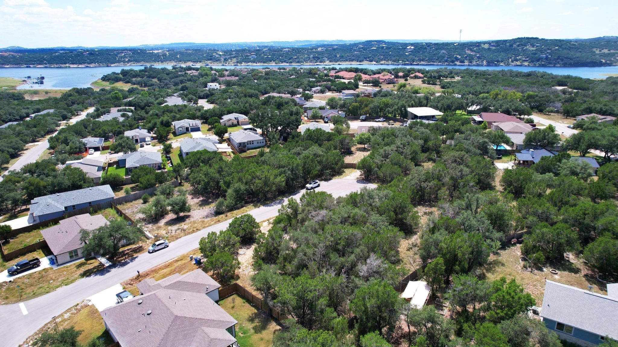 2306 Whitney Cv, Lago Vista, TX 78645