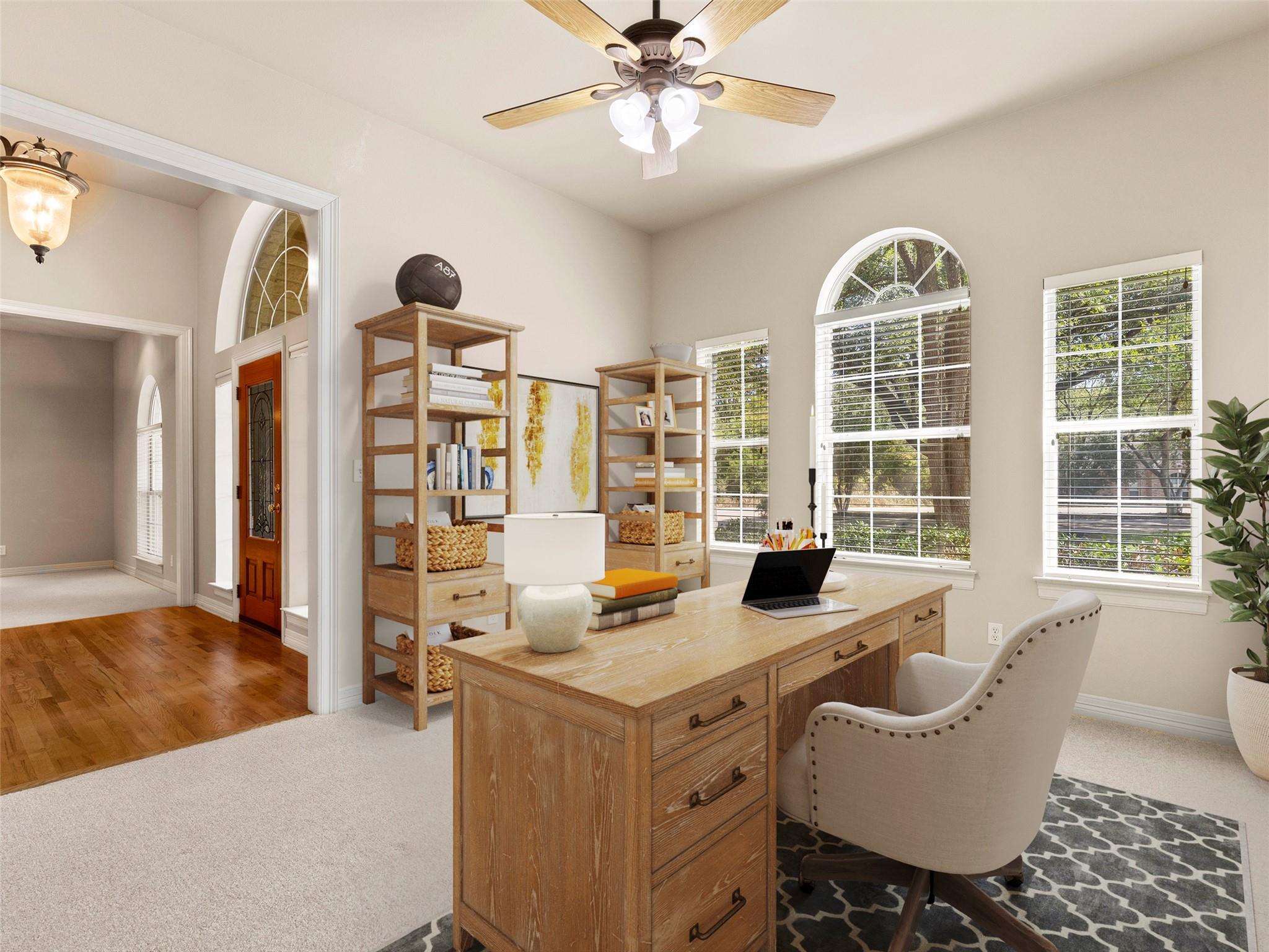 130 Sabine Dr, Cedar Creek, TX 78612