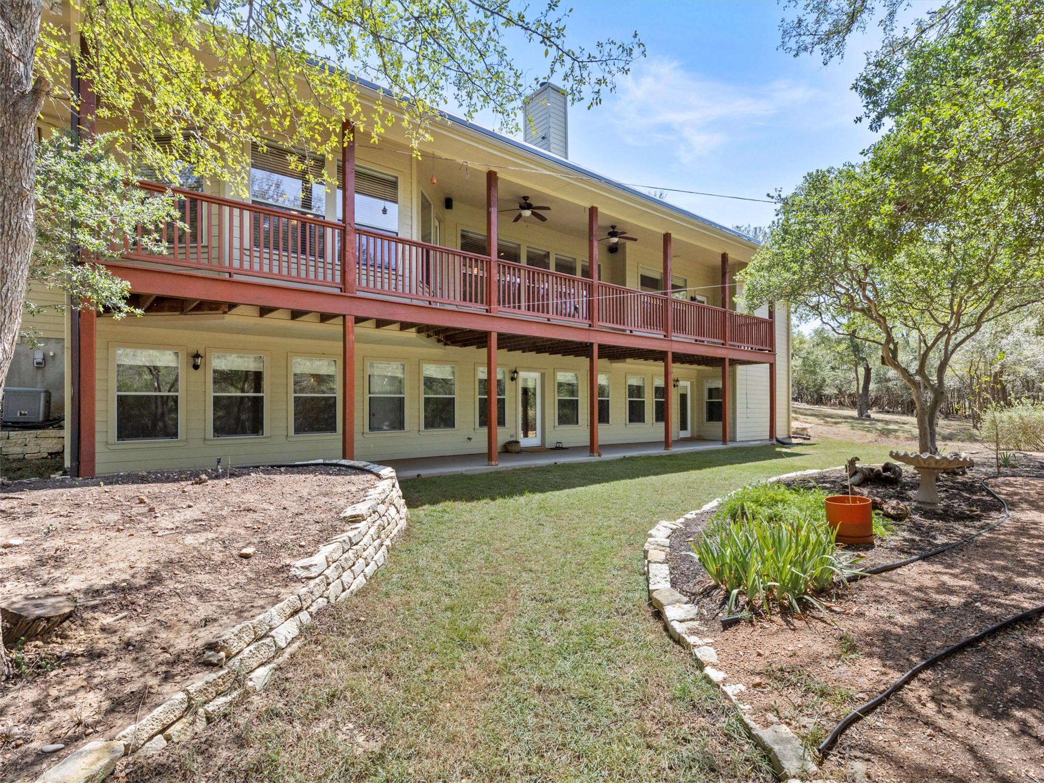 130 Sabine Dr, Cedar Creek, TX 78612