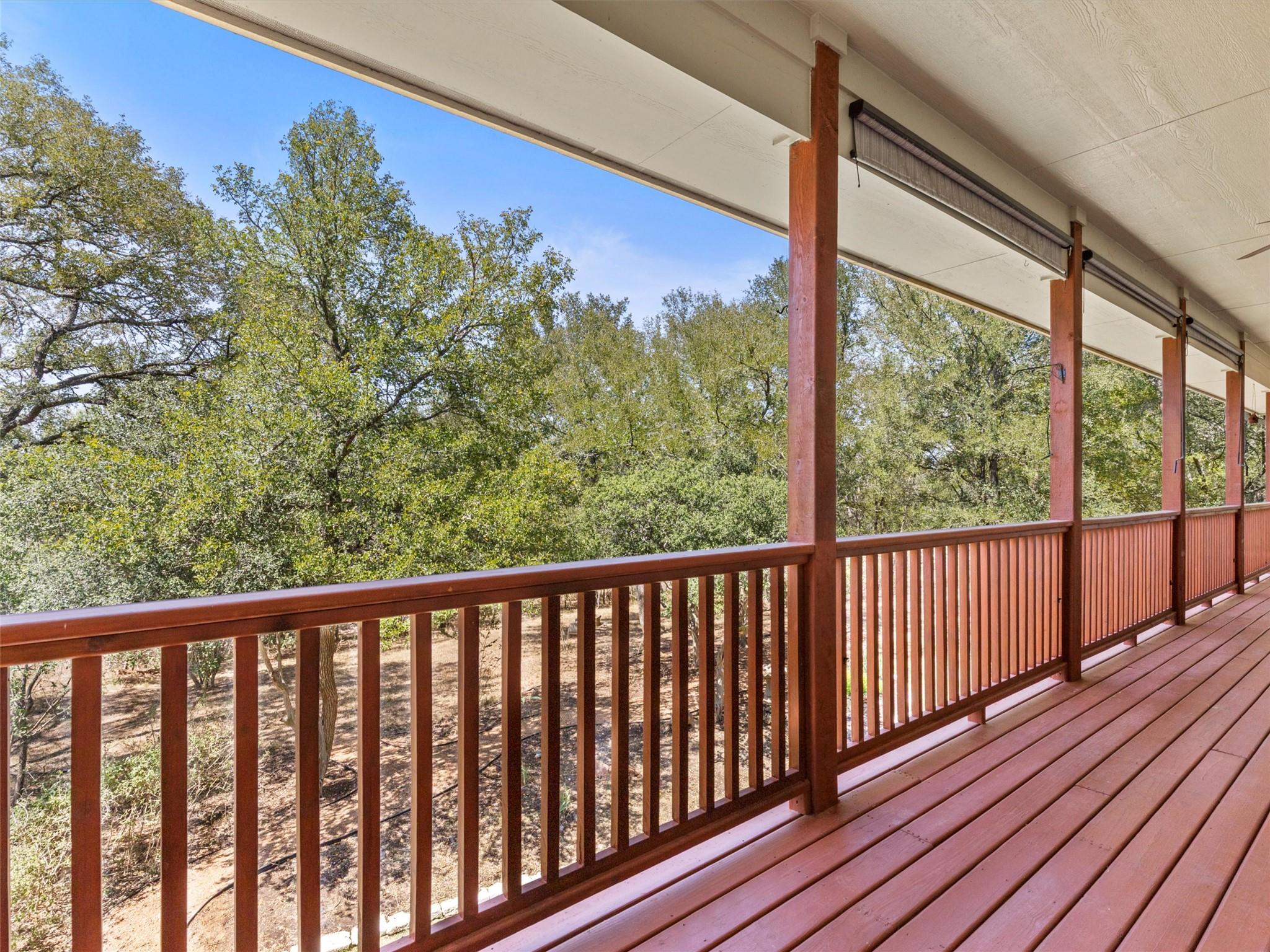 130 Sabine Dr, Cedar Creek, TX 78612