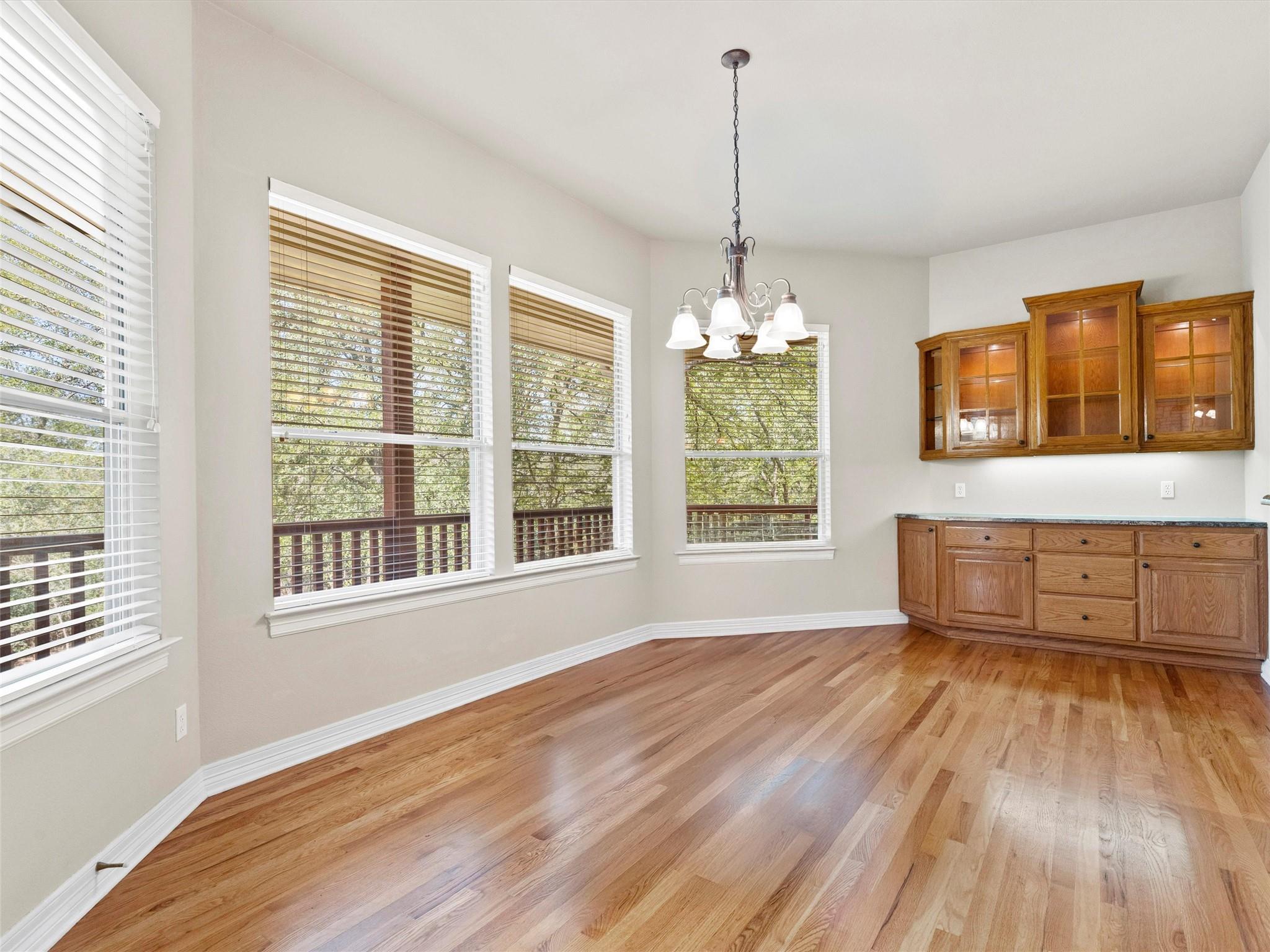 130 Sabine Dr, Cedar Creek, TX 78612