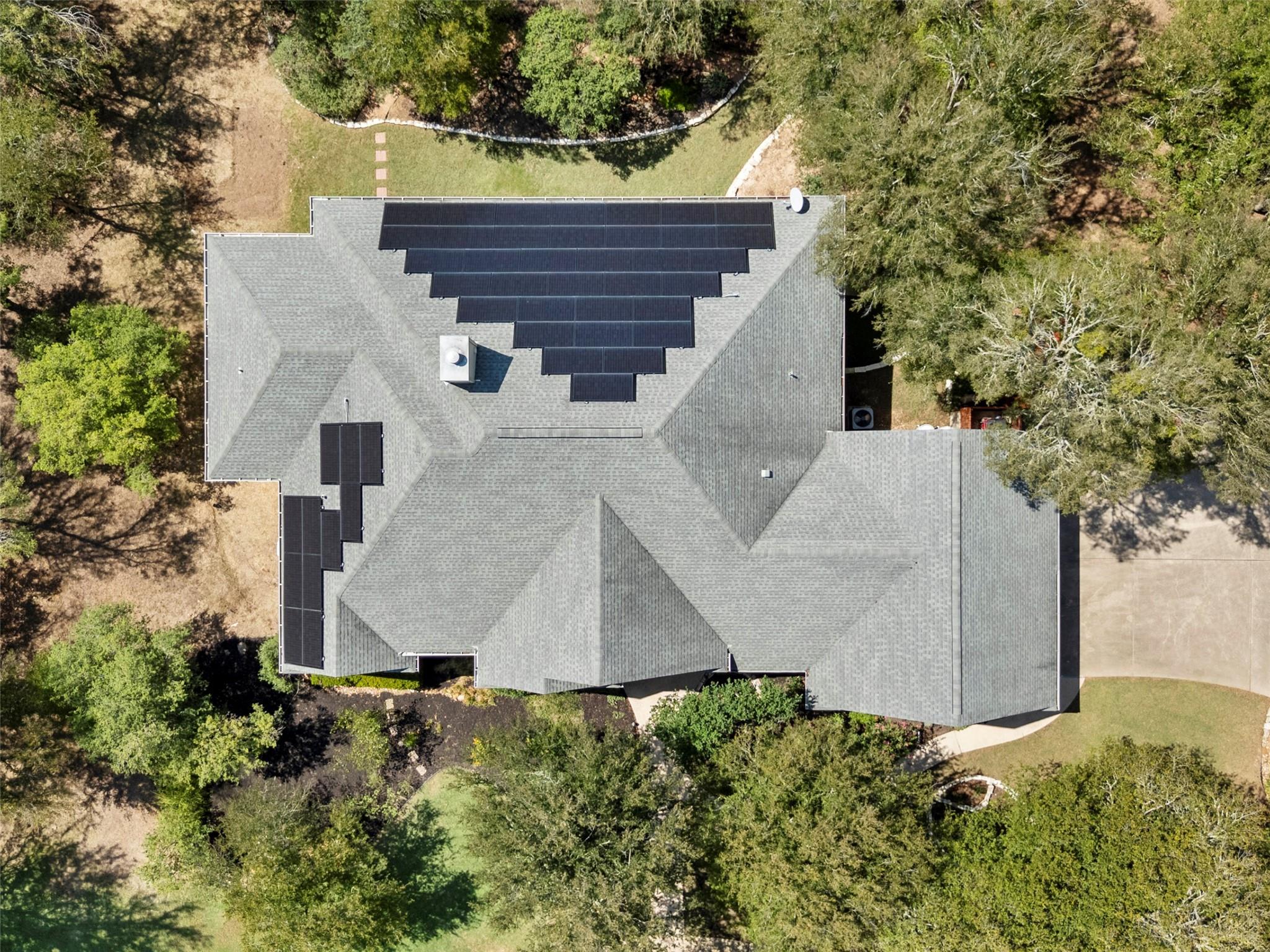 130 Sabine Dr, Cedar Creek, TX 78612