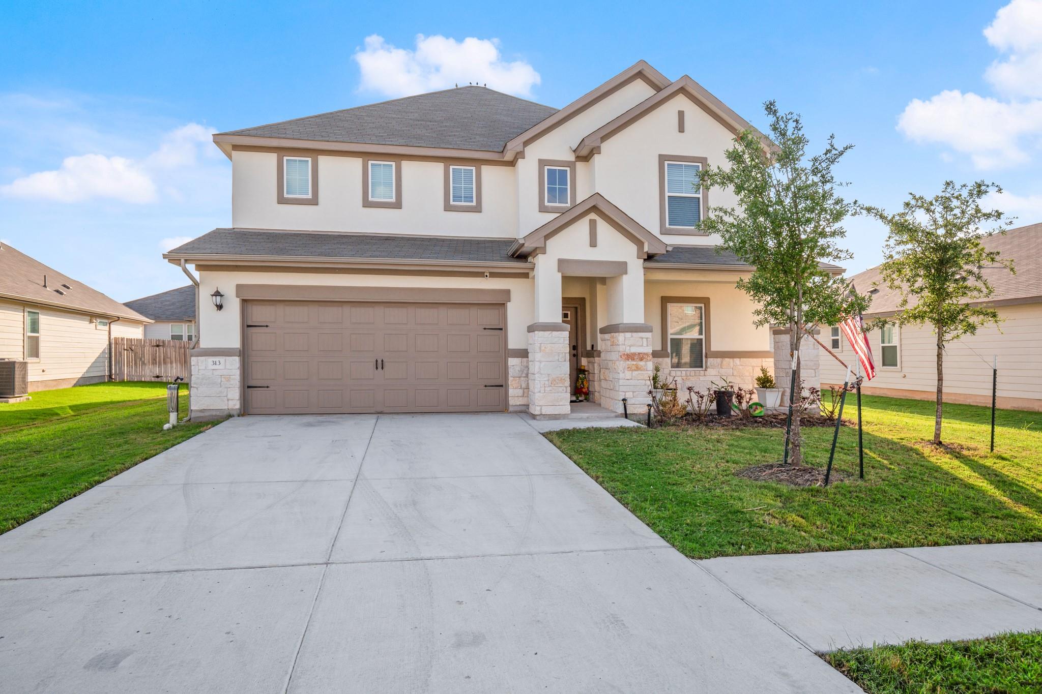 313 Windy Reed Rd, Hutto, TX 78634