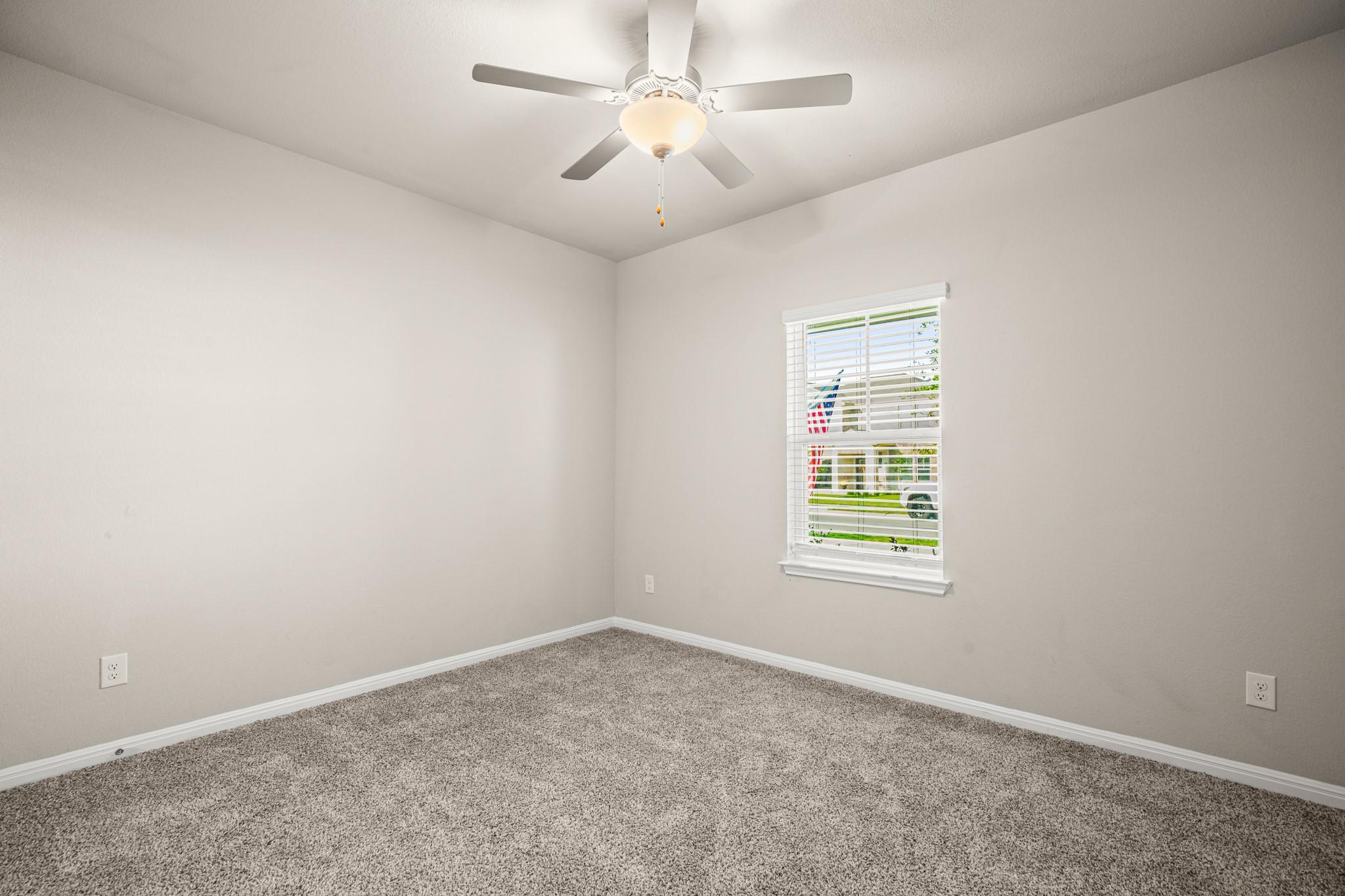 313 Windy Reed Rd, Hutto, TX 78634