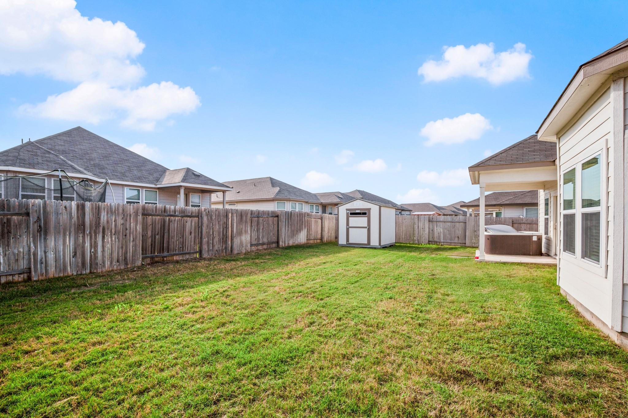 313 Windy Reed Rd, Hutto, TX 78634