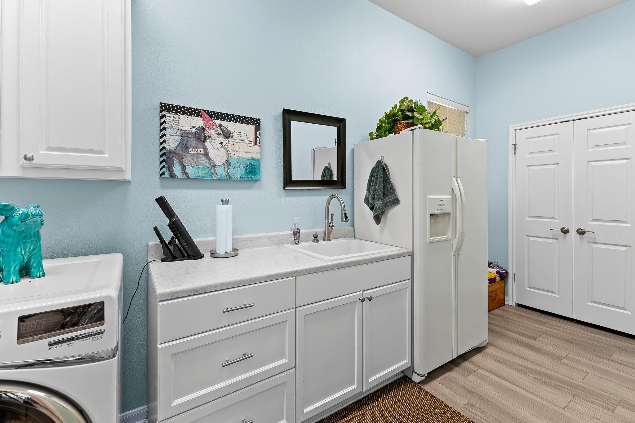 103 Trail Rider Way, Georgetown, TX 78633