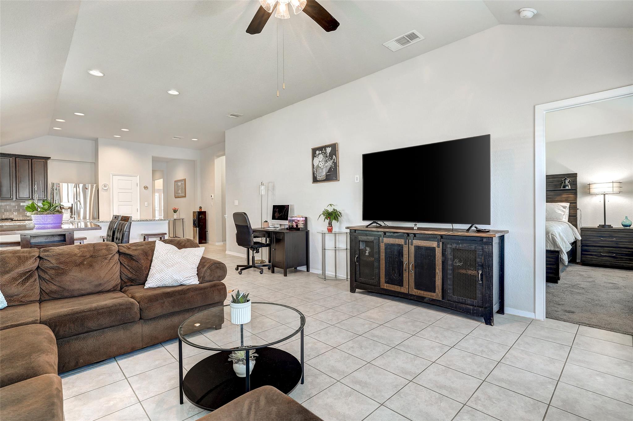 281 Gaida Loop, Georgetown, TX 78628