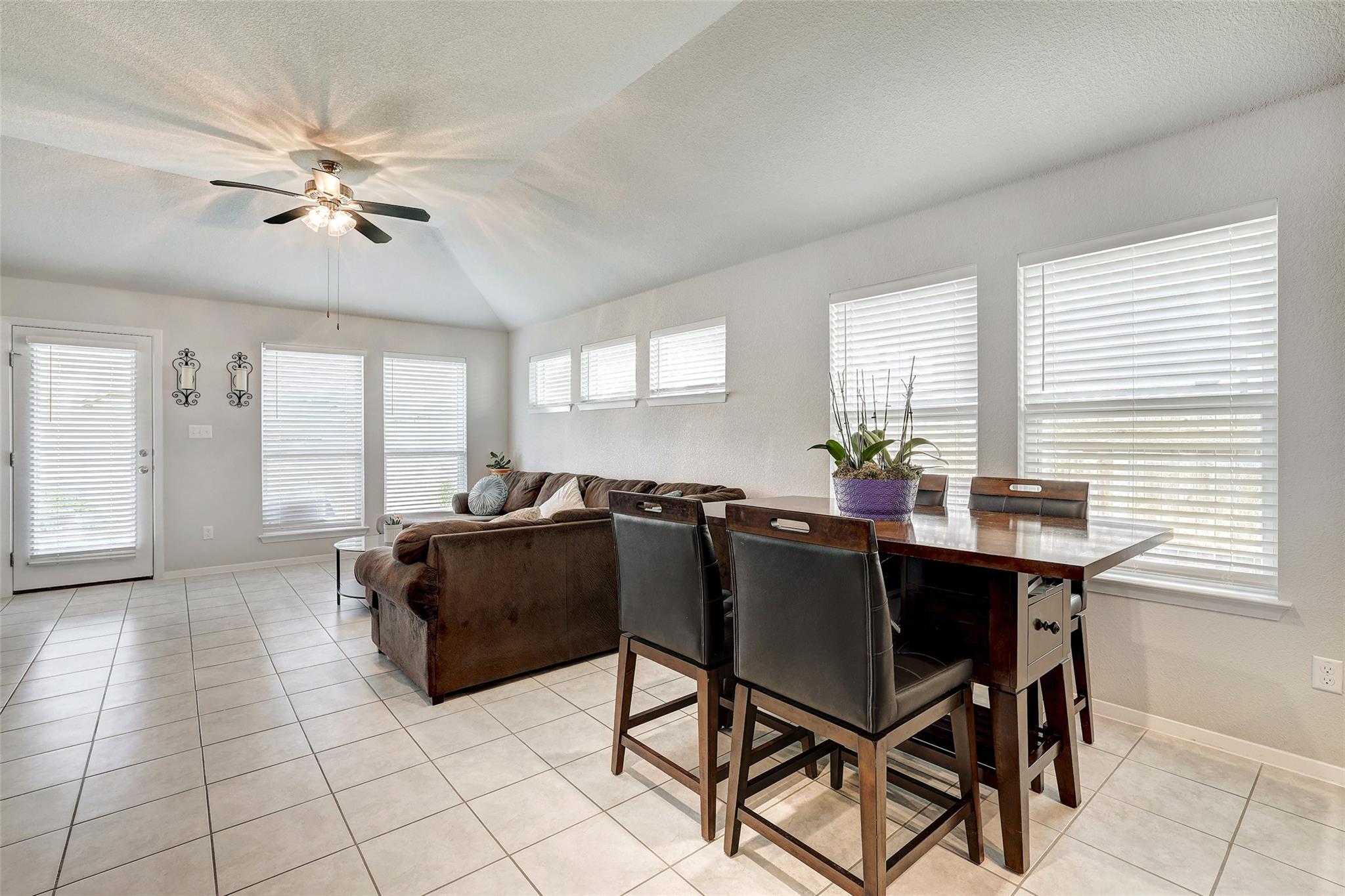 281 Gaida Loop, Georgetown, TX 78628