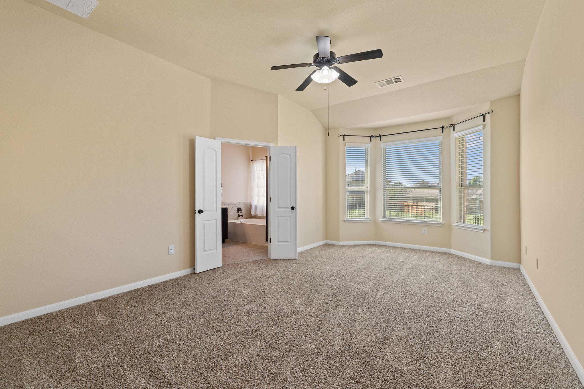 120 Briar Park Dr, Georgetown, TX 78626