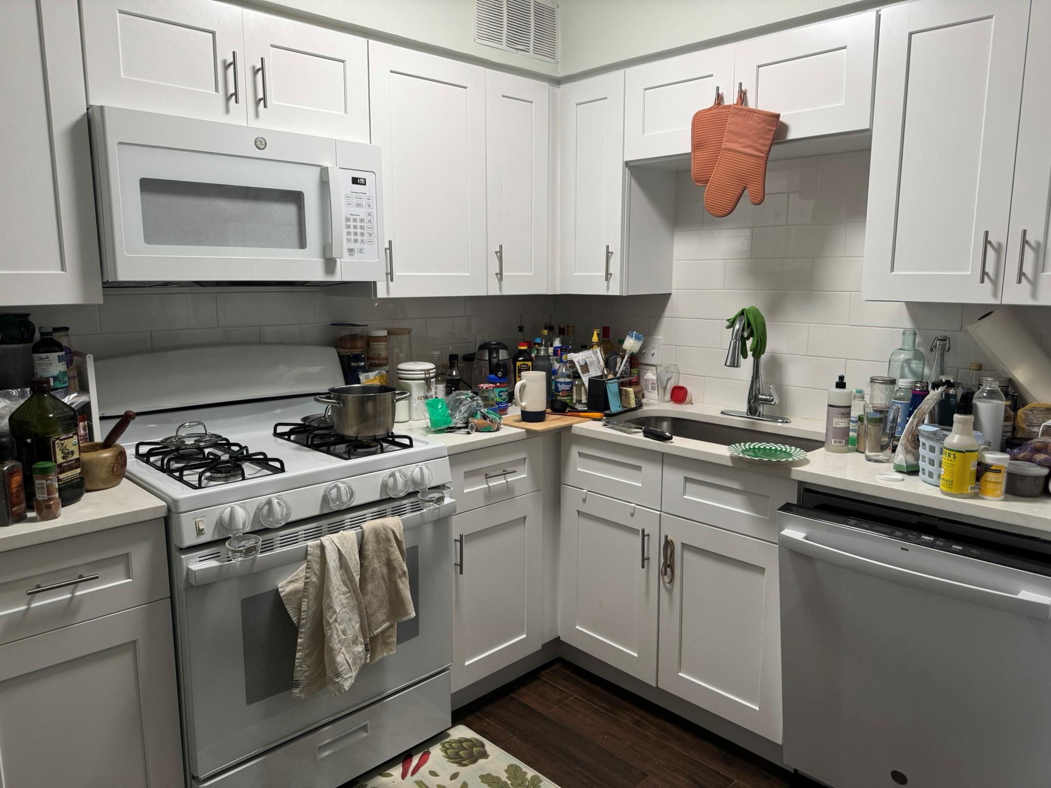 2206 Mission Hill Cir # 101-#104, Austin, TX 78741