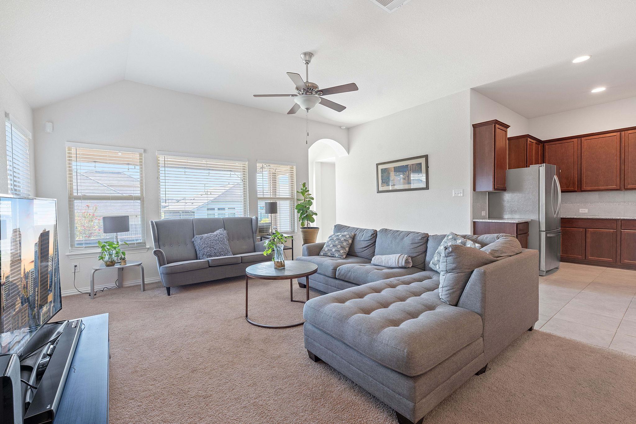 139 Brazil Dr, Buda, TX 78610