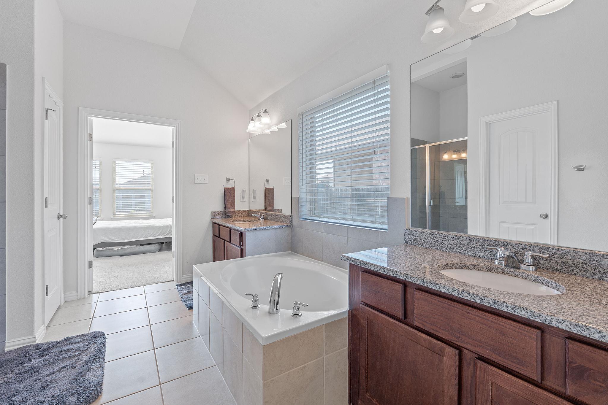 139 Brazil Dr, Buda, TX 78610