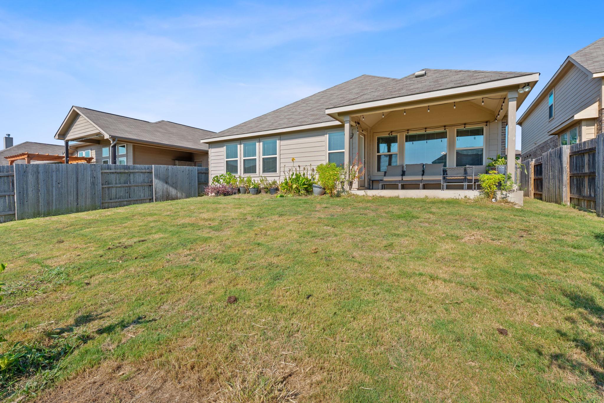 139 Brazil Dr, Buda, TX 78610