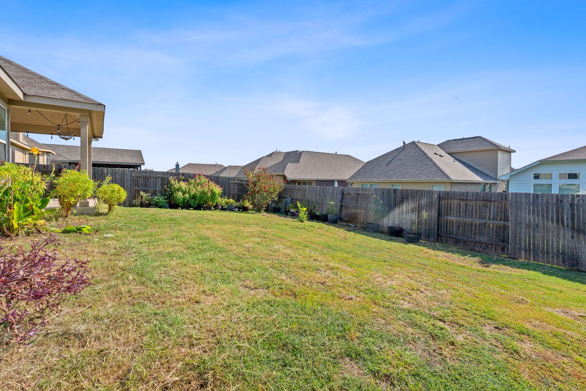 139 Brazil Dr, Buda, TX 78610