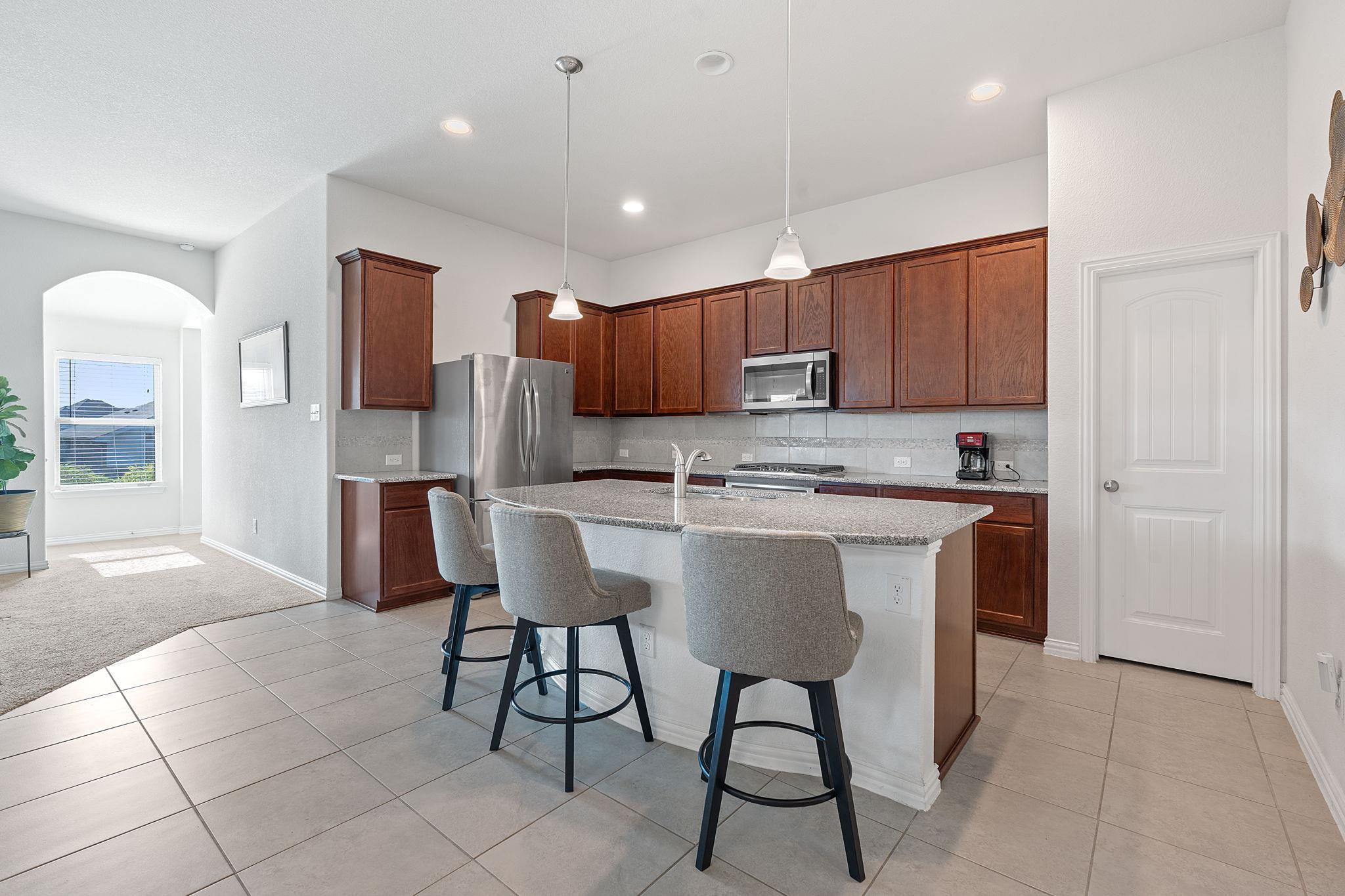 139 Brazil Dr, Buda, TX 78610