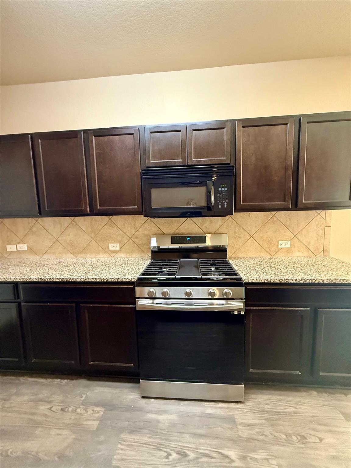 1701 Atlas Rd, Cedar Park, TX 78613