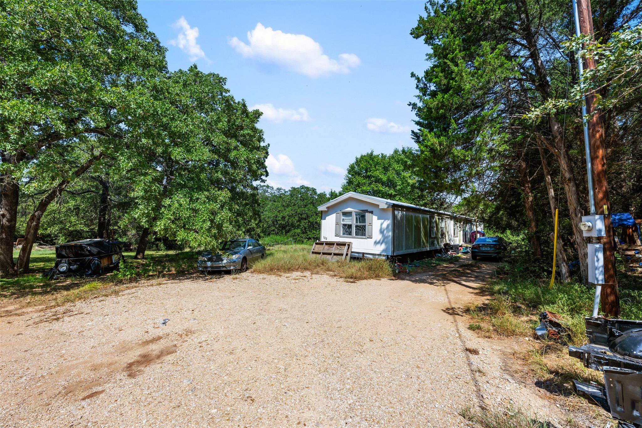 2057 US-290 Highway E # 1, McDade, TX 78650