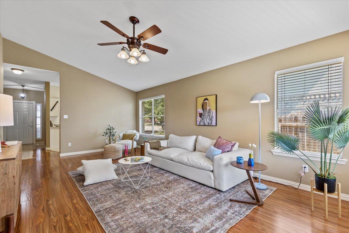 17409 Salt Flat Ln, Round Rock, TX 78664