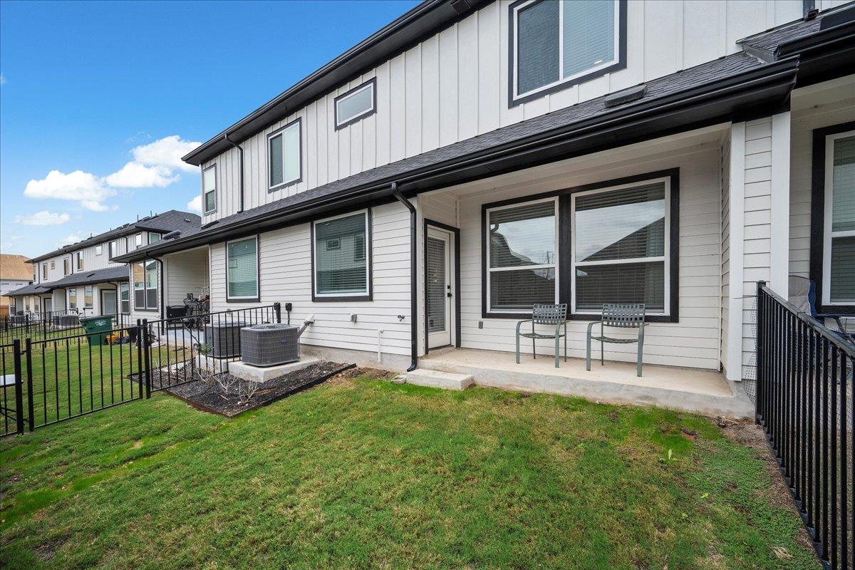 2600 Gattis School Rd # 105, Round Rock, TX 78664