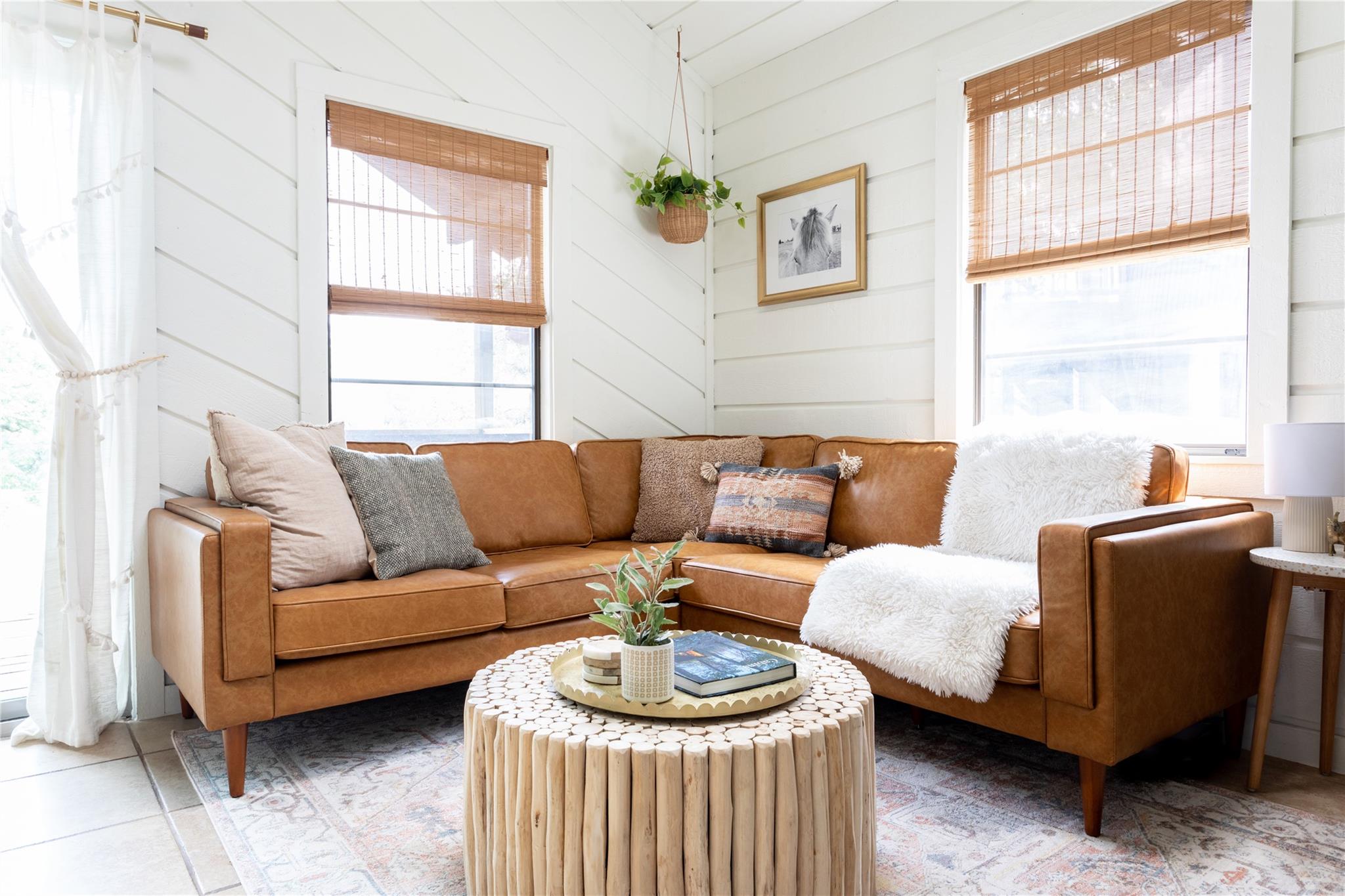 336 Coventry Rd, Spicewood, TX 78669