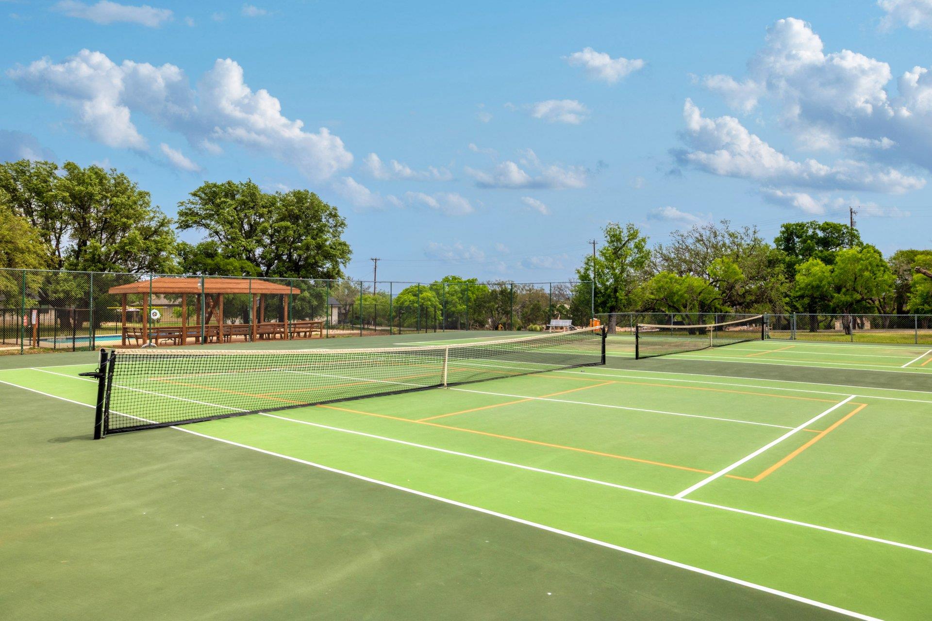 336 Coventry Rd, Spicewood, TX 78669