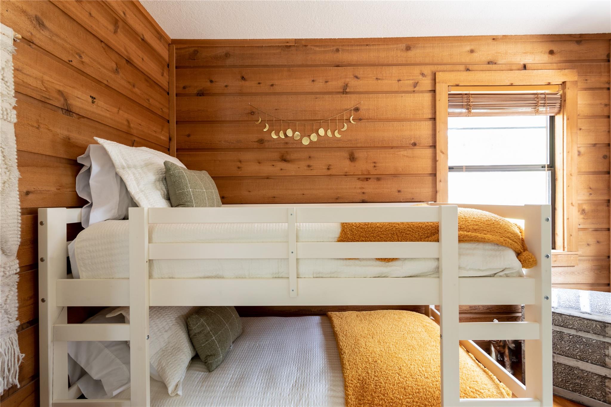 336 Coventry Rd, Spicewood, TX 78669