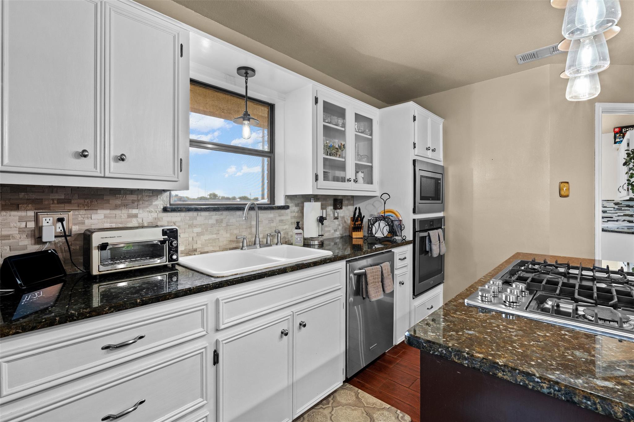 1512 Panther Loop, Pflugerville, TX 78660