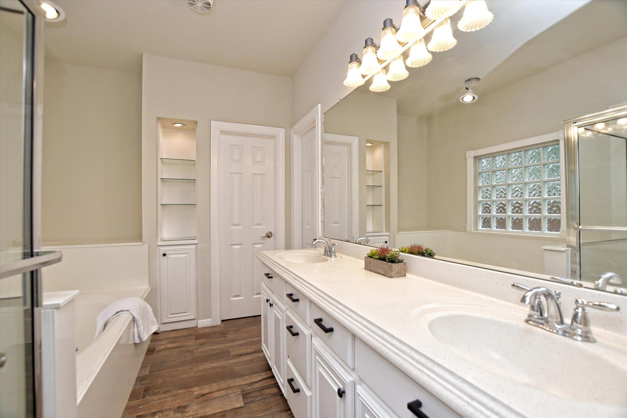 3015 Brandy Ln, Georgetown, TX 78628