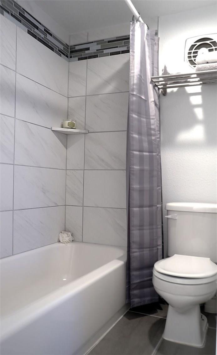 1212 Guadalupe # 402, Austin, TX 78701