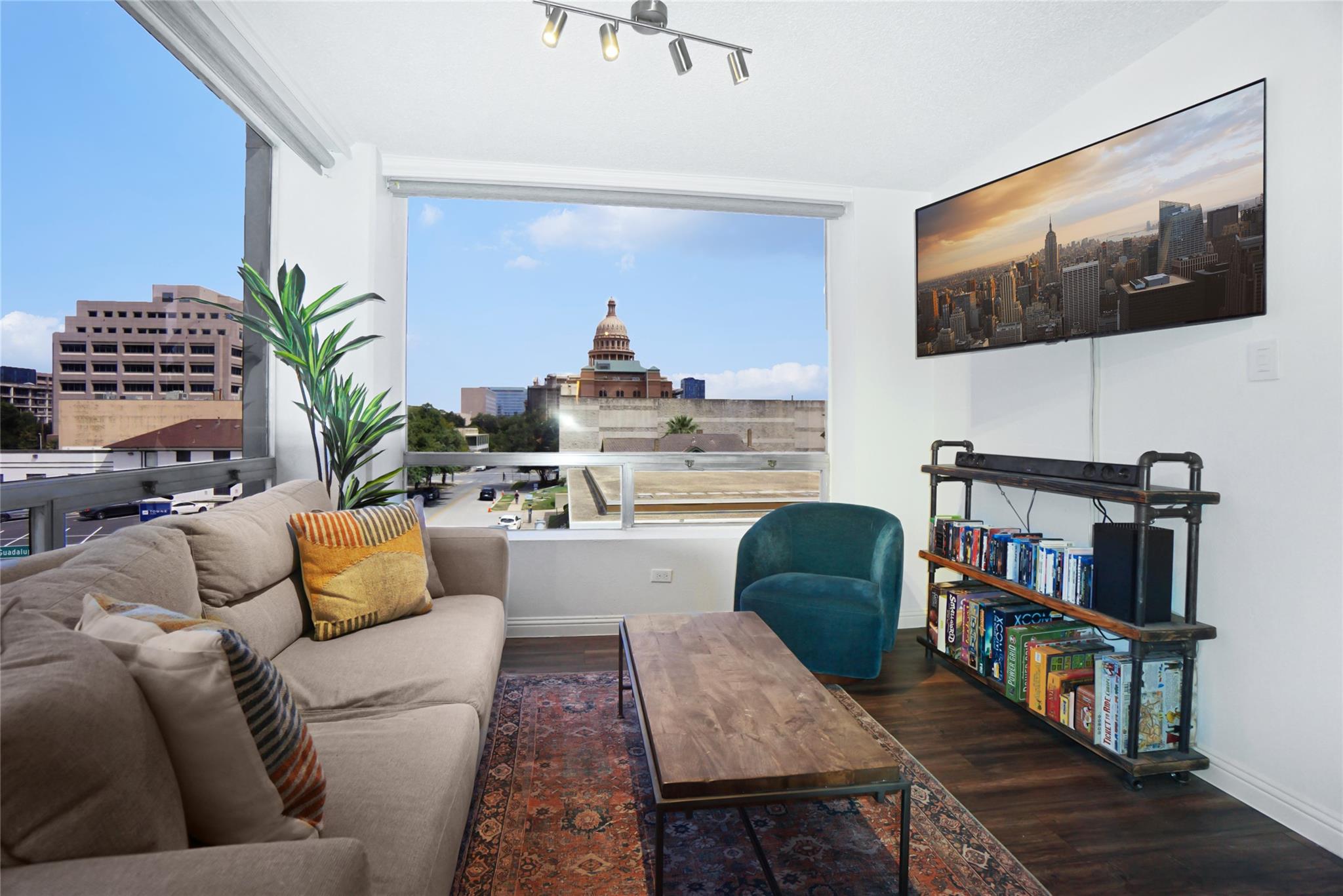 1212 Guadalupe # 402, Austin, TX 78701