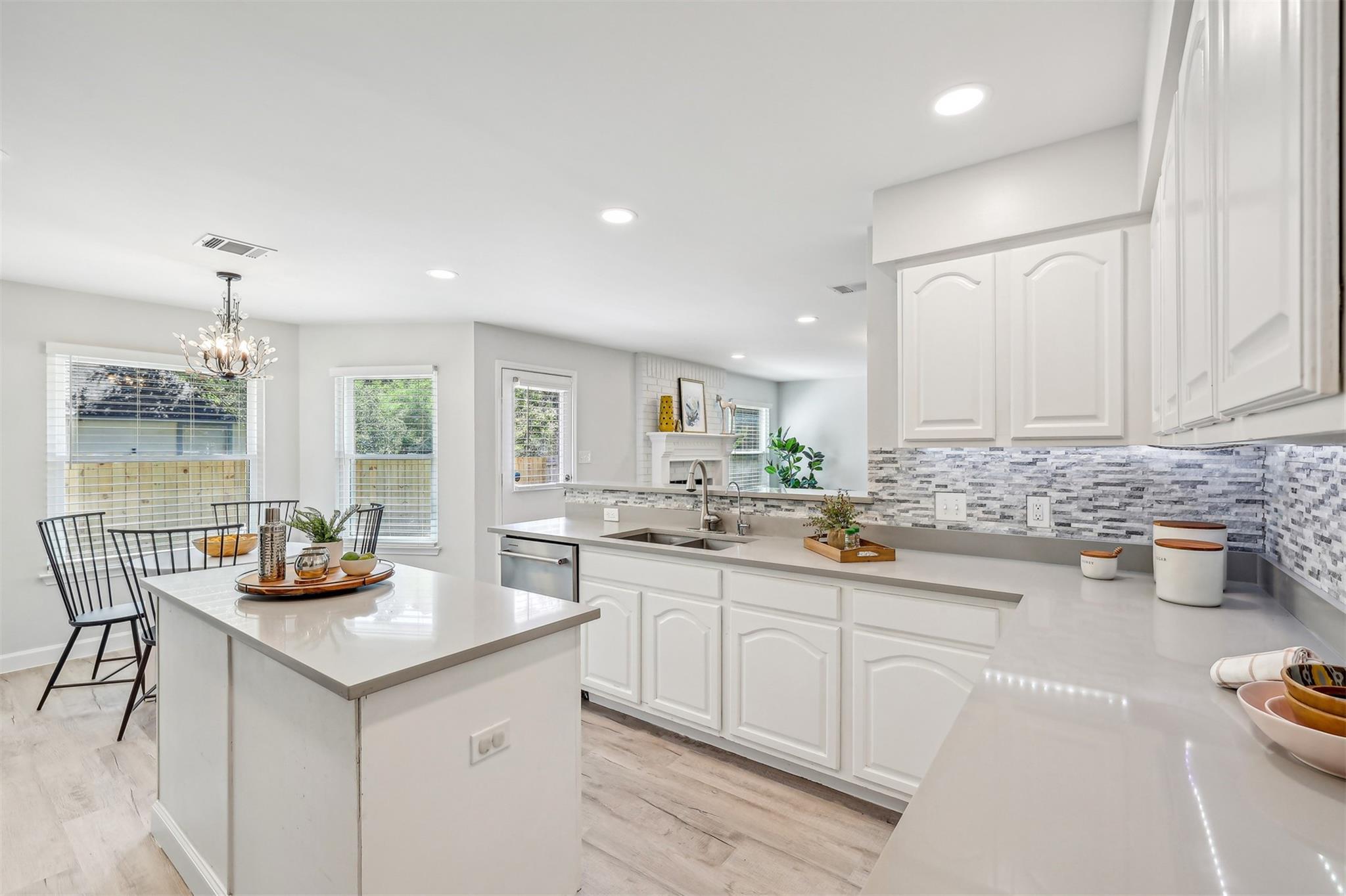 7605 Elkhorn Mountain Trl, Austin, TX 78729