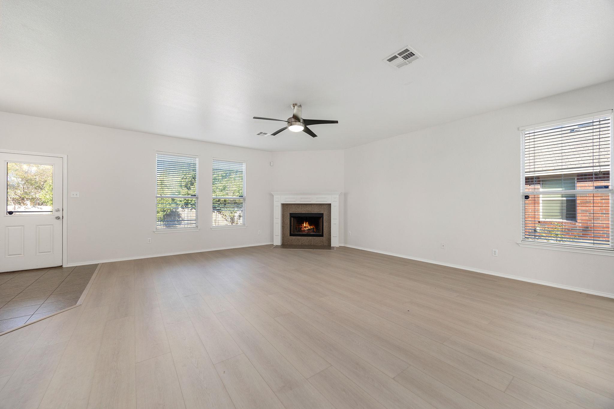 20224 Stanley Robin Ln, Pflugerville, TX 78660